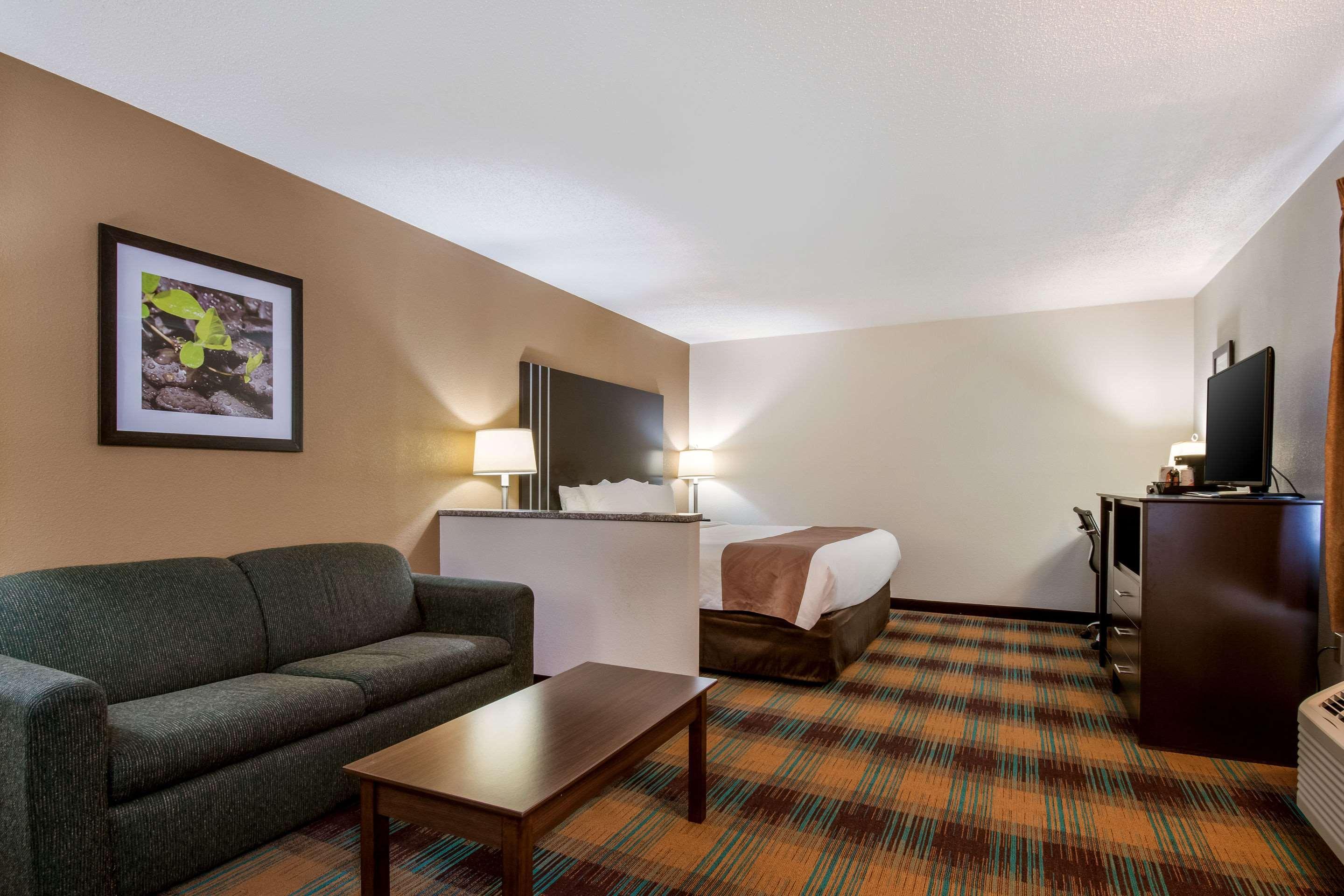 Quality Inn Bloomsburg Buitenkant foto