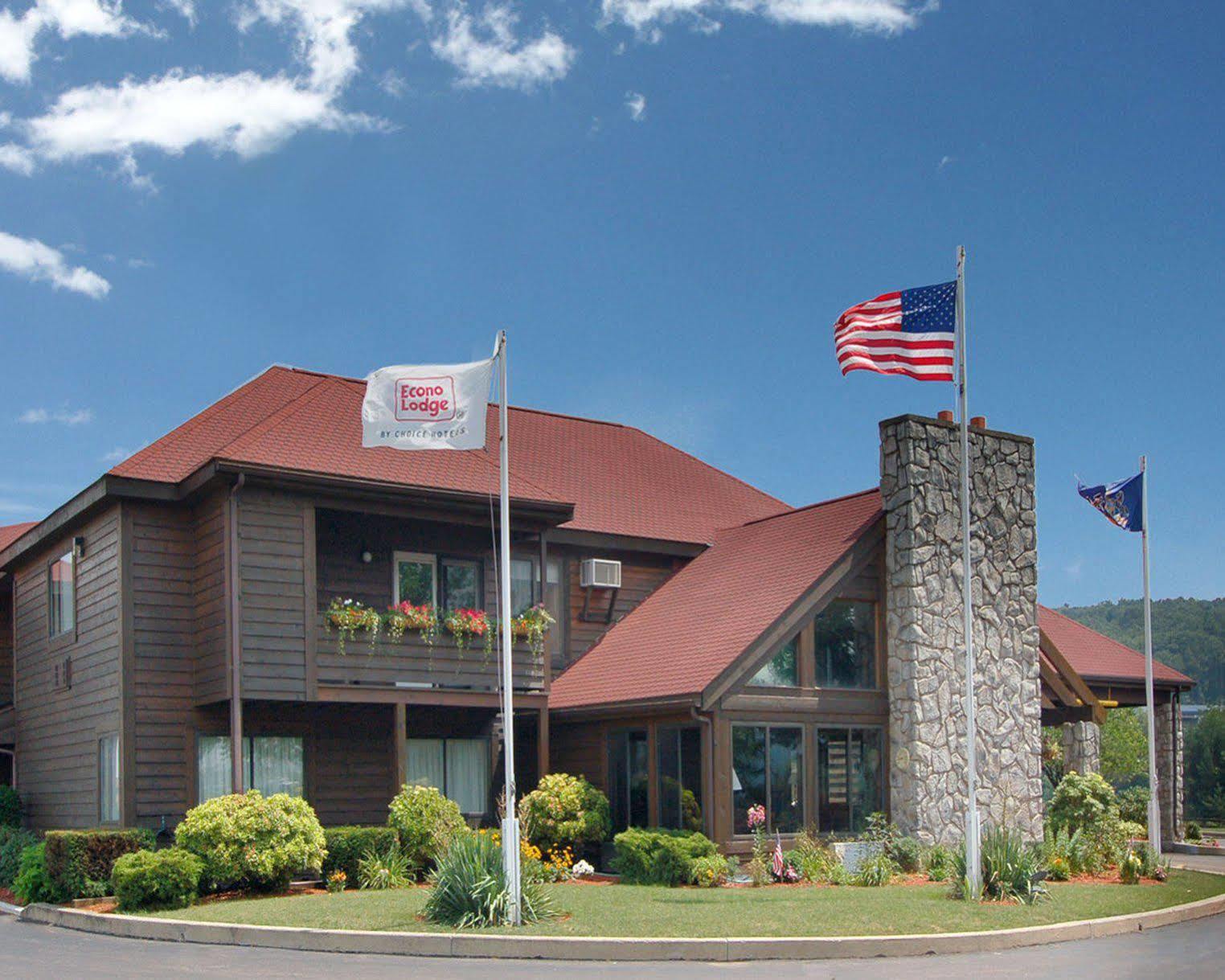 Quality Inn Bloomsburg Buitenkant foto